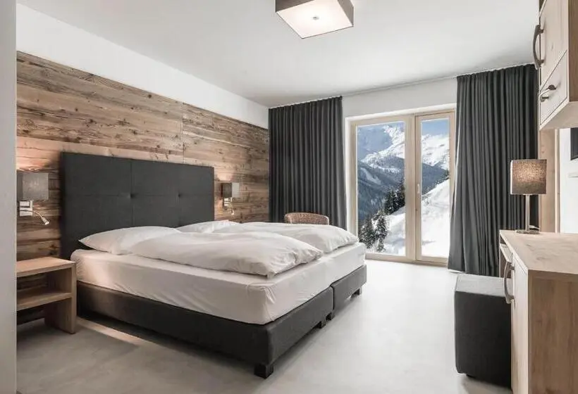 Superior-perhehuone, Mondschein Hotel & Chalet