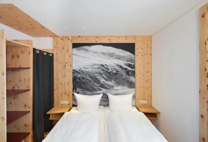 Standard-huone, Mondschein Hotel & Chalet