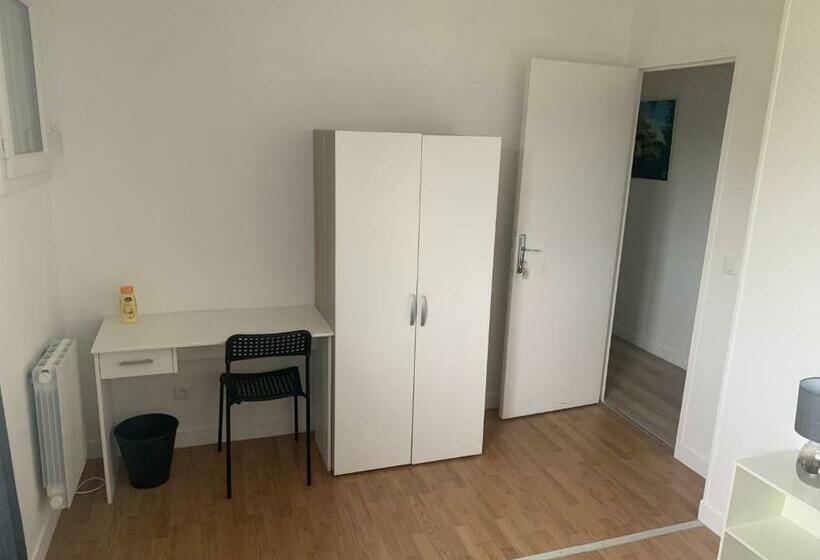 اتاق استاندارد با سرویس بهداشتی مشترک, Villa Tenjin Chambre 2