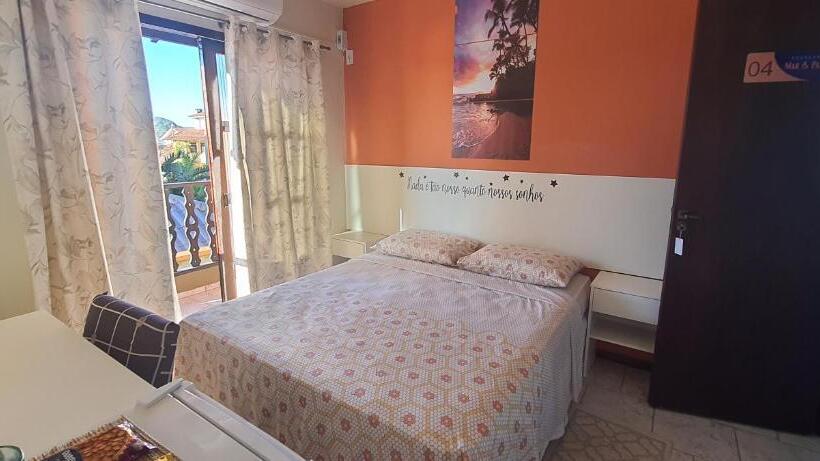 带阳台的豪华间, Pousada Mar E Paz