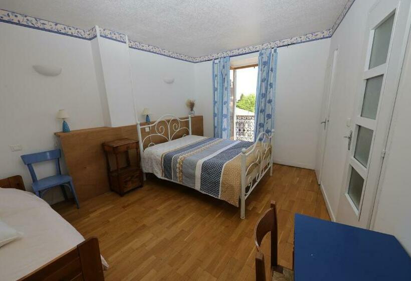 Номер Стандарт Трехместный, Gîte Ancien Hôtel Du Larzac