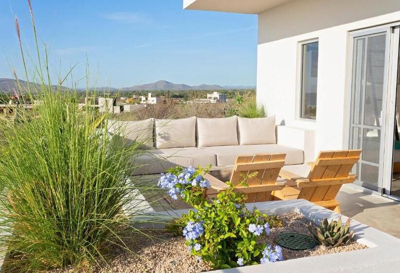Студия Deluxe, Topia Retreat  Surf Suite Norte
