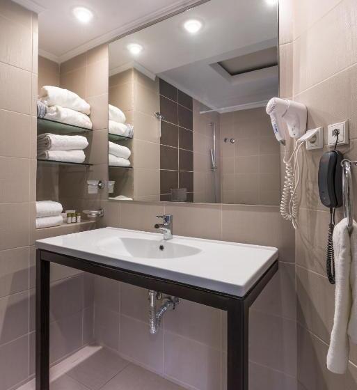 스탠다드 룸, Cronwell Platamon Resort