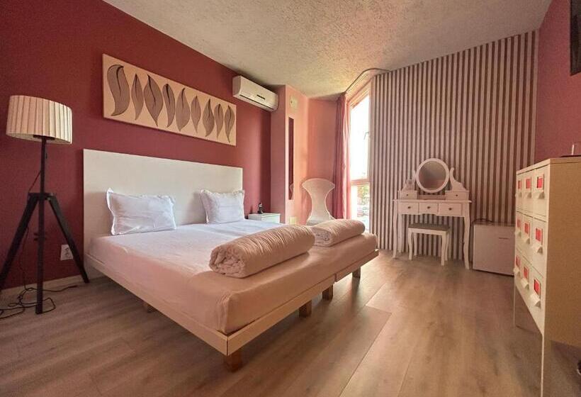 Номер Economy, Art Hotel Simona