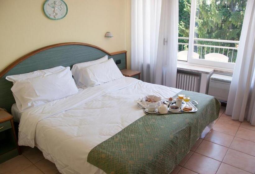 غرفة قياسية, Europa