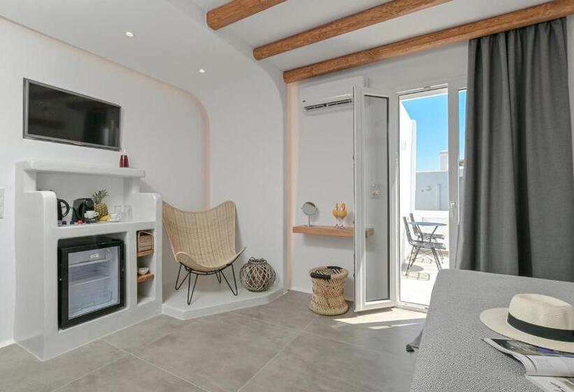 带海景的复工套房, Blue Sky