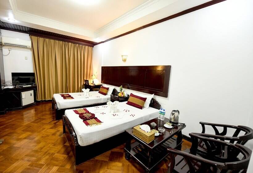 اتاق سوپریور, Queen Mandalay