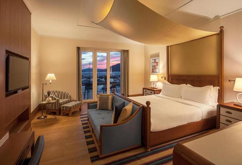 اتاق پرمیوم, Regent Porto Montenegro & Residences