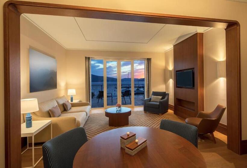 سوییت با چشمانداز دریا, Regent Porto Montenegro & Residences