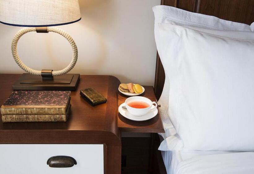 اتاق پرمیوم, Regent Porto Montenegro & Residences