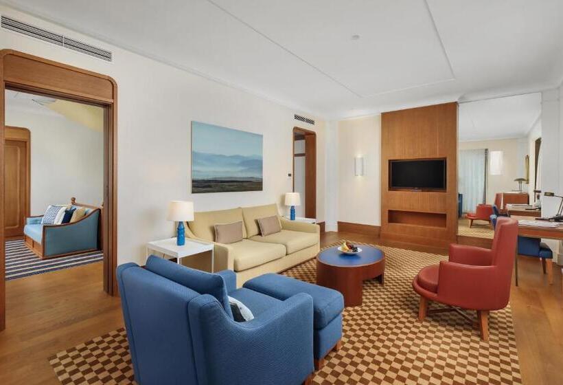 استودیو استاندارد با چشمانداز کوهستان, Regent Porto Montenegro & Residences