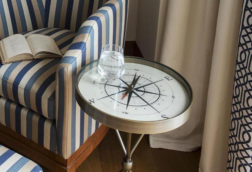 اتاق پرمیوم, Regent Porto Montenegro & Residences