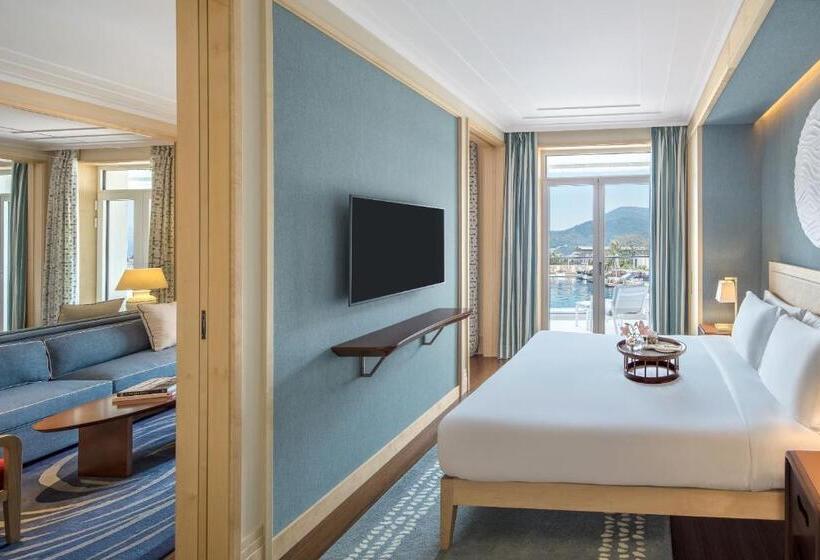 استودیوی استاندارد, Regent Porto Montenegro & Residences
