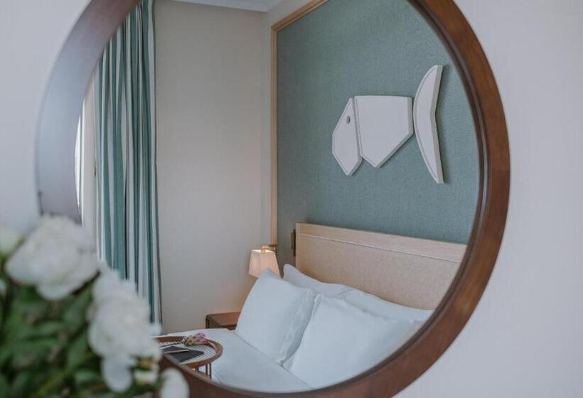 اتاق کلاسیک با تخت دونفره, Regent Porto Montenegro & Residences