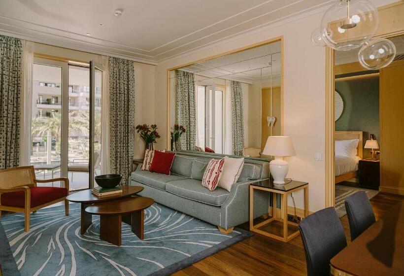 استودیوی استاندارد, Regent Porto Montenegro & Residences