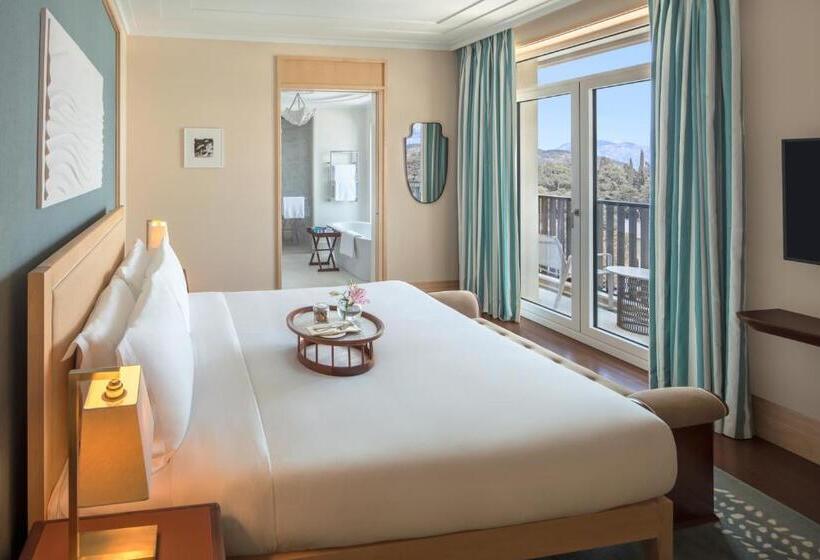 سوئیت 2 خوابه, Regent Porto Montenegro & Residences