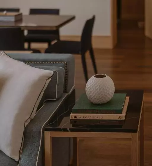 2 Bedrooms Suite Sea View, Regent Porto Montenegro & Residences