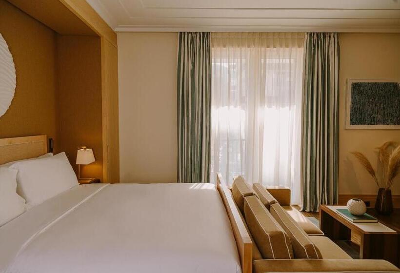 اتاق پرمیوم, Regent Porto Montenegro & Residences