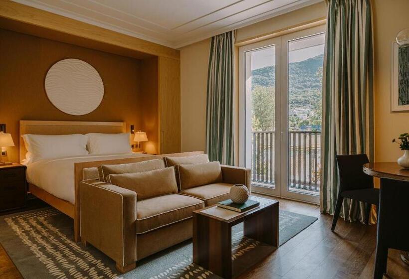 اتاق پرمیوم, Regent Porto Montenegro & Residences