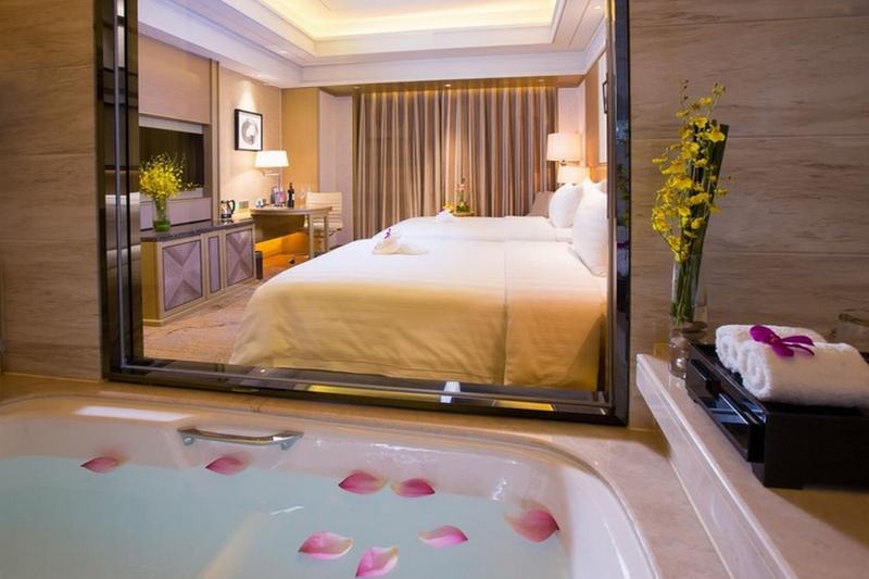 اتاق پرمیوم, Regent Porto Montenegro & Residences