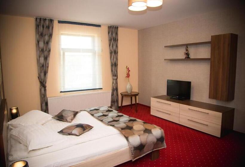 带1个卧室的豪华公寓, Stefani