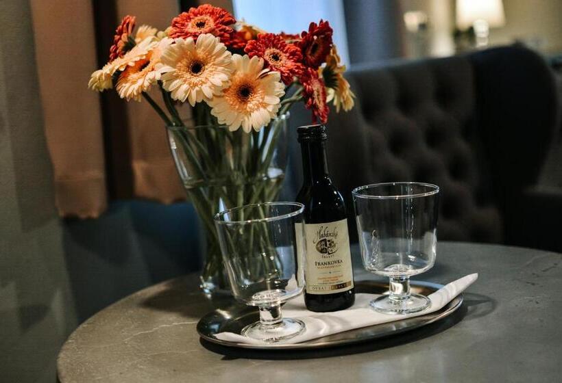 デラックスルーム, U Hradu