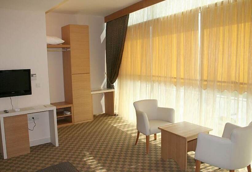 スタンダードシングルルーム, Pak Otel