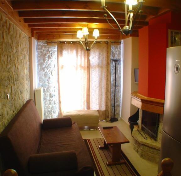 استودیوی استاندارد, Ariadne Guesthouse