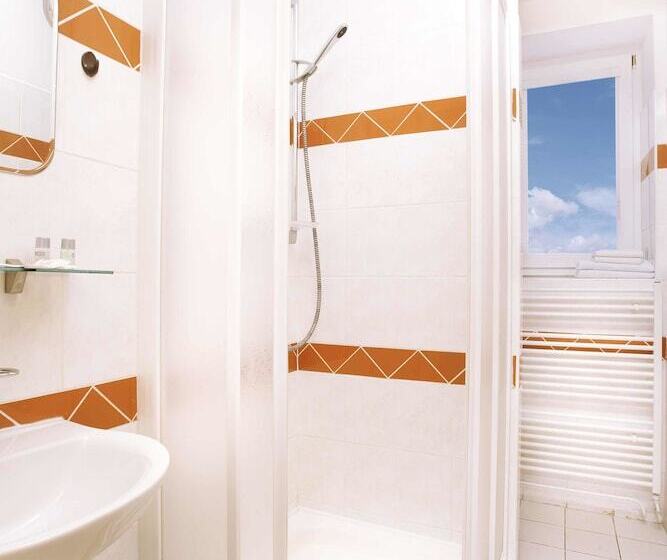 اتاق استاندارد سه نفره, Pension Primus