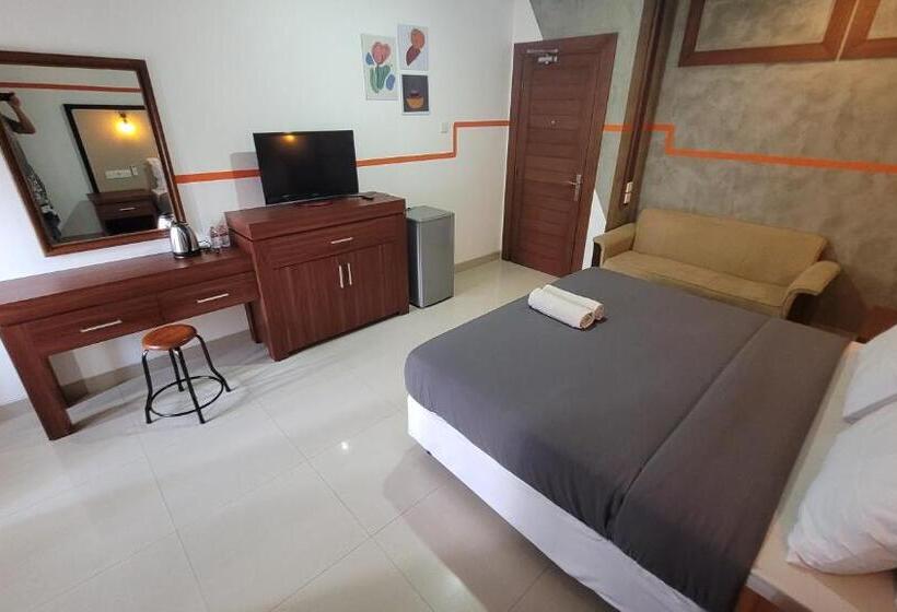 Quarto Deluxe, Sandat Hotel Legian