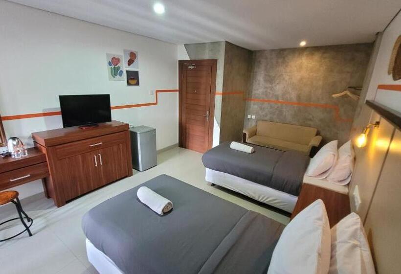 Quarto Deluxe, Sandat Hotel Legian