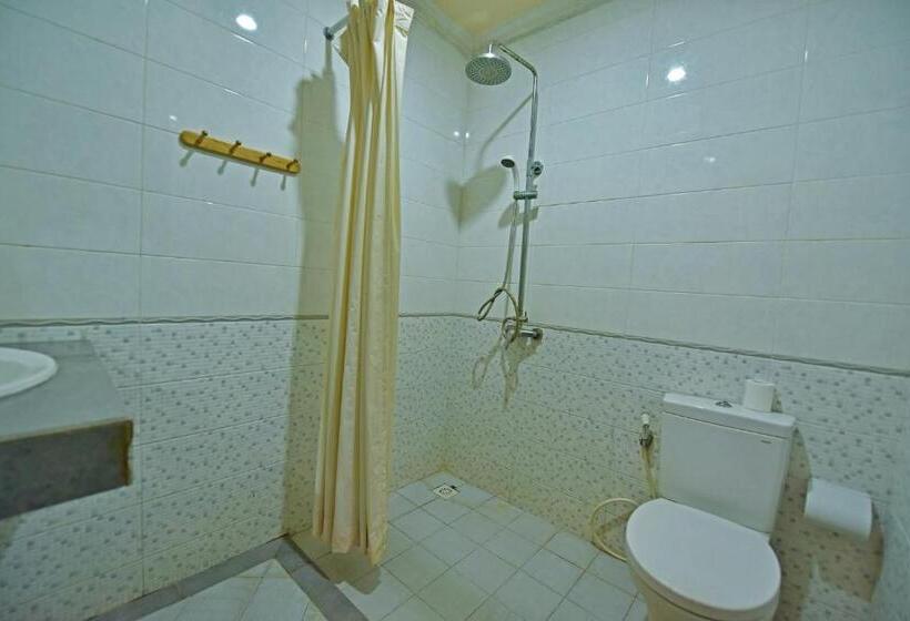 Quarto Estandar, Sandat Hotel Legian