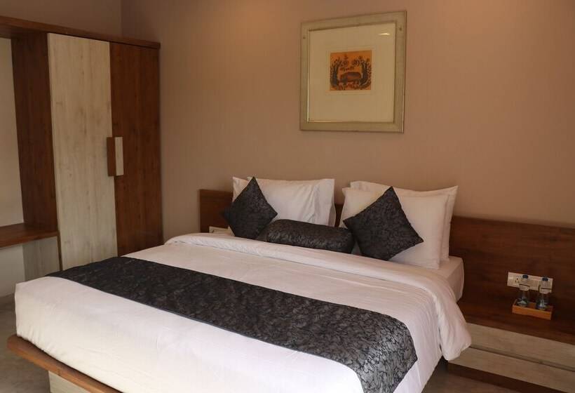 デラックスルーム, Nest Beacon Resort Daman