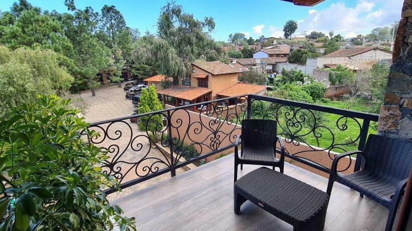 غرفة قياسية مزوَّدة بشُرفة, Quinta Tere Hotel & Gallery