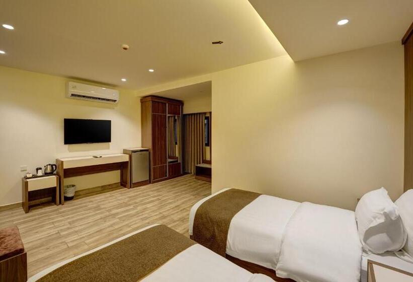 اتاق اکونومی, Luciana Hotel By Bratus