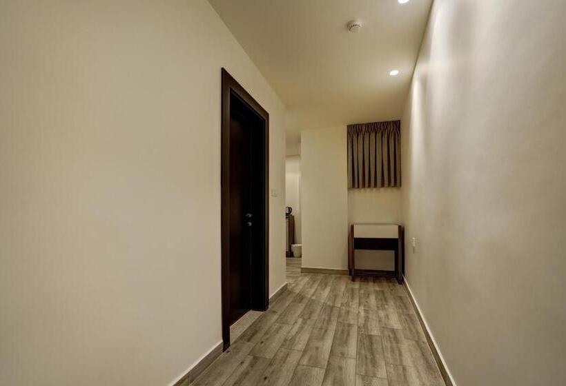 اتاق استاندارد یک نفره, Luciana Hotel By Bratus