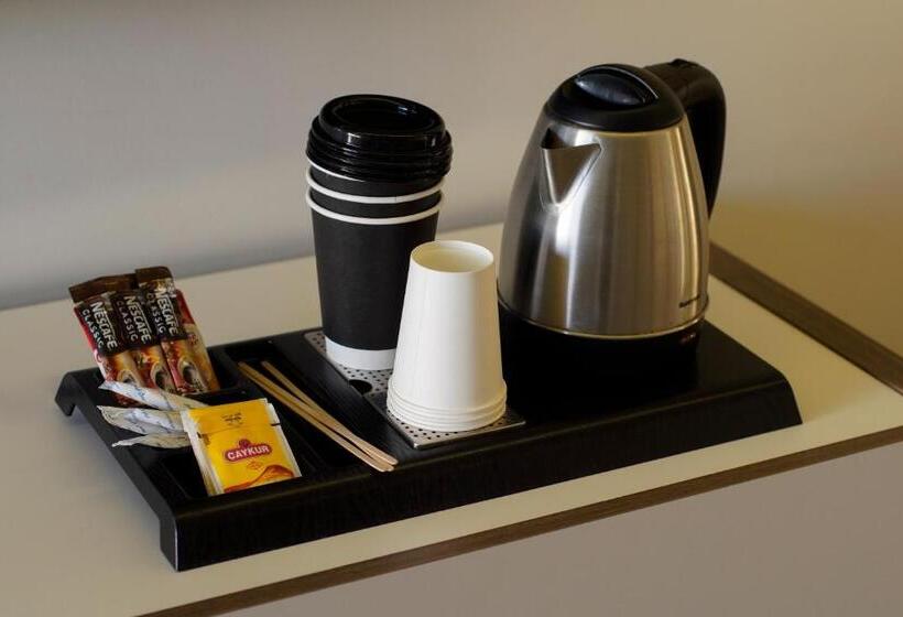 اتاق سه نفره دلوکس با چشم‌انداز دریا, Luciana Hotel By Bratus