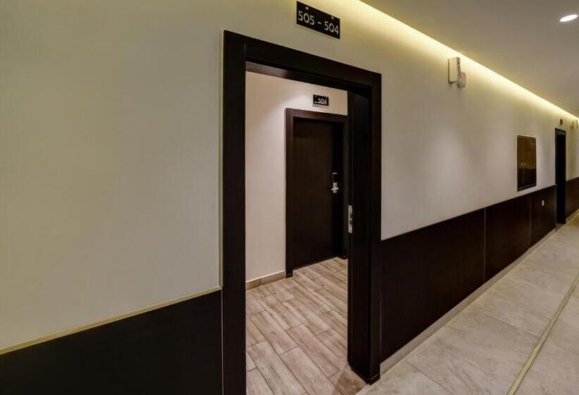 اتاق خانوادگی با چشم‌انداز دریا, Luciana Hotel By Bratus