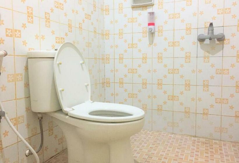 标准间, Urbanview Hotel Platinum Parepare