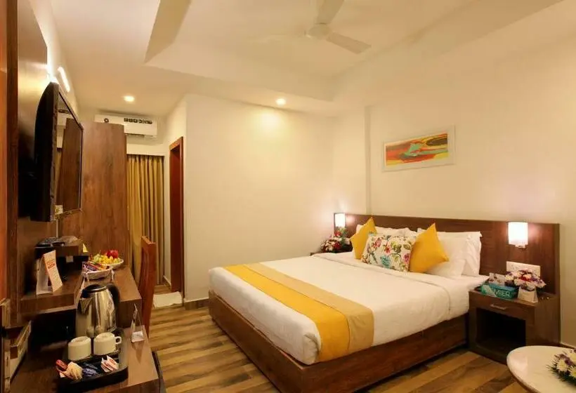 デラックスルーム, Park Residency Koothattukulam