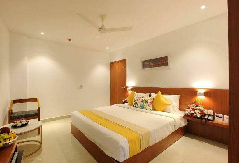 Номер Deluxe, Park Residency Koothattukulam