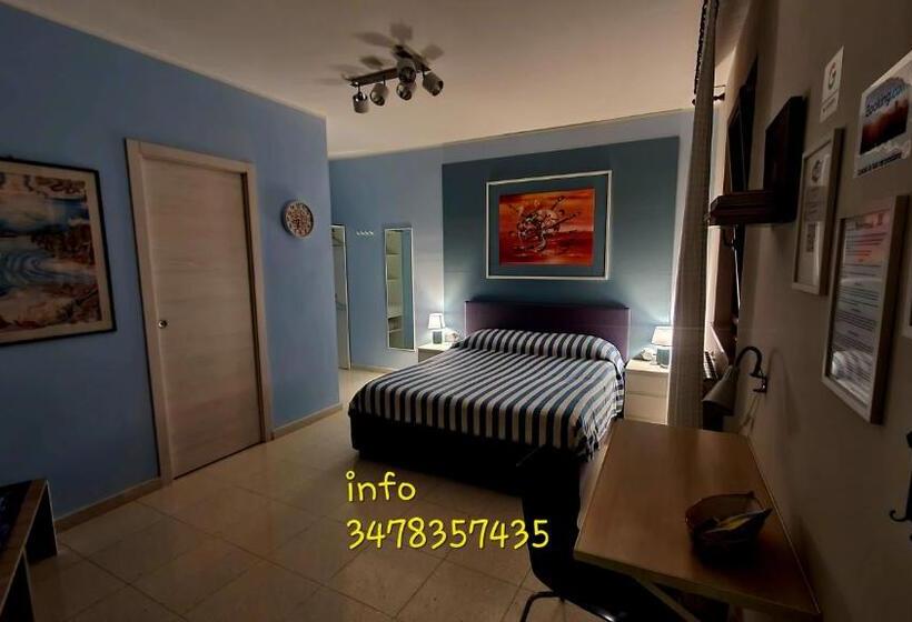 Номер Deluxe Кровать Кинг, Scilla Guest House