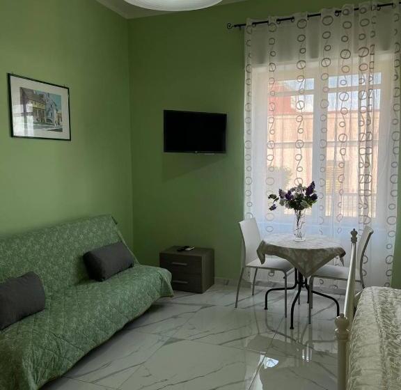 اتاق لوکس, Pompeii S Treasures