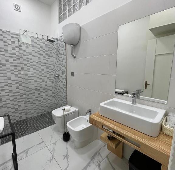 اتاق لوکس با بالکن, Pompeii S Treasures