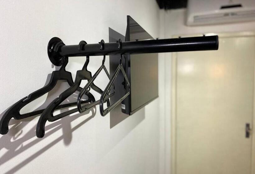 침실 1개 아파트, Ház