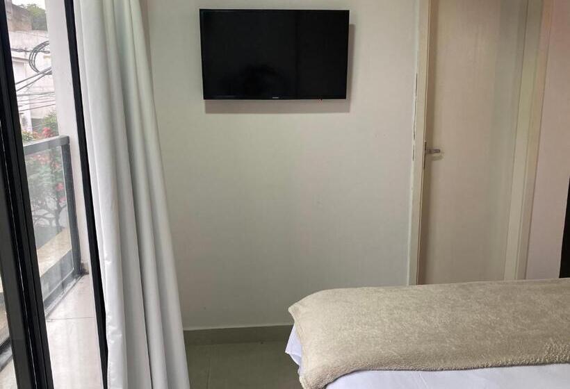 침실 1개 발코니 아파트, Ház