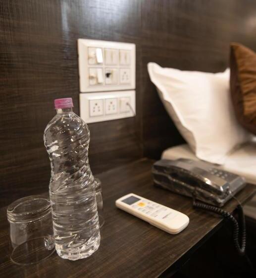 Deluxe Room King Size Bed, Siddharth A Boutique Guest House