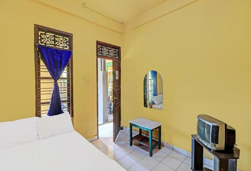 חדר סטנדרט עם מיטת קינג, Oyo 91235 Pondok Damu