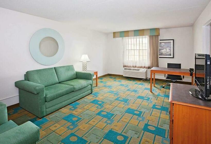 غرفة قياسية سرير كينج, Norwood Inn & Suites Merrillville