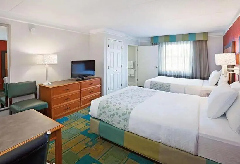 エクゼクティブルーム, Norwood Inn & Suites Merrillville